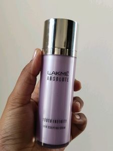 Lakme Skin Sculpting Serum