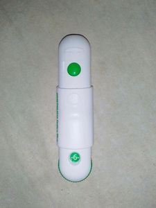 OneTouch Select Plus Simple Blood Glucose Monitor.