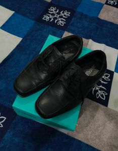 Formal Leather Shoes For Men!
