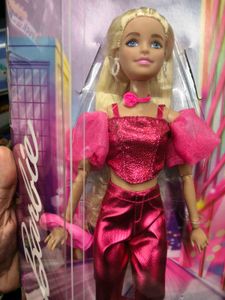 Og Barbie Deluxe Style Doll