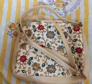 Slingbag + Handbag