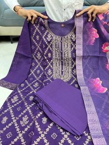 beautiful purple 💜 suit