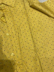 Vintage Yellow Patterned Button-Down