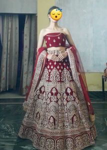 Royal Beautiful Bridal Lehenga