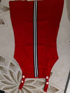 Red Sleeveless Dress Comes With White Inner Also