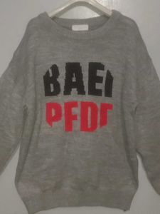Sweatshirt