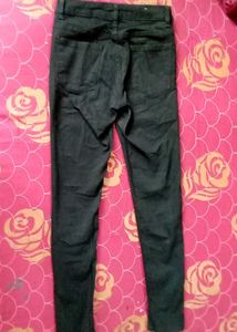 MAX Black Jeans - Size?