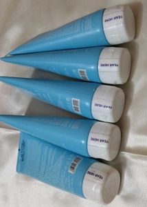 Dot &amp; Key Hydrating Face Wash