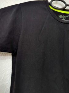 Black Regular Fit Tshirt
