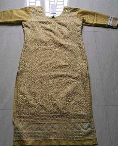 Yellow emboidered kurta set🌺