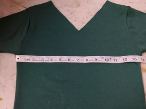 V Neck Croptop