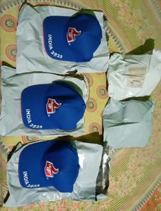 5 Piece Of Merchandise Cap
