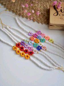 Floral Beaded Bracelet