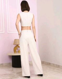 Shein sleeveless Textured waistcoat with wide leg