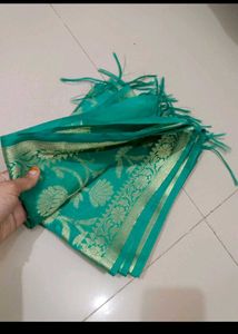 Green &amp; Gold Banarasi Silk Dupatta