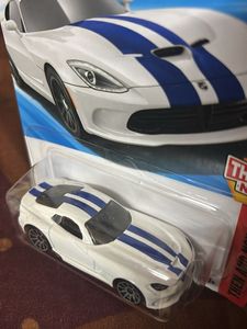 Hot Wheels 2013 SRT Viper