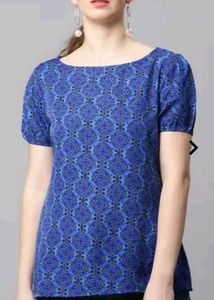 Printed Top With Puff Sleeve
