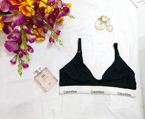 🇳🇿💫💗 Imported Calvin Klein Black Bralette