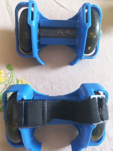 Skates Free size ,fix On Any Shoe/age,