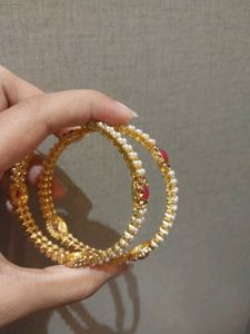 Moti Bangle Set