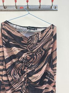 PRETTYLITTLETHINGS MESH SKIRT