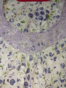 Flower Printed Polka Dot Top💟