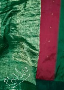 Red &amp; Green Pure Kanjivaram Silk Saree