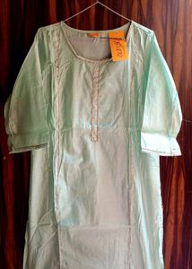 Elegant Mint Green Solid Kurta By Aurelia