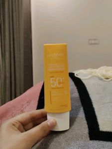 Dot & Key Vitamin C Sunscreen