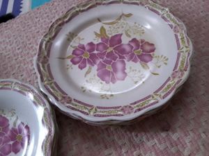 Dinnerware Set