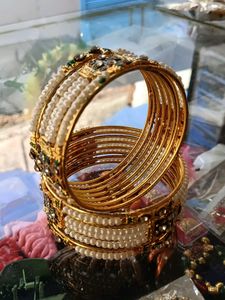 Kundan + Moti Bangles ( Pair Of Both Hand&#39;s)