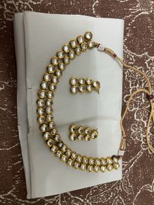 Gold Kundan Necklace &amp; Earring Set