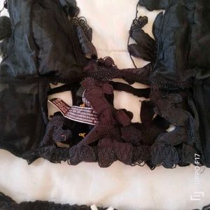 Black Lace Lingerie Set