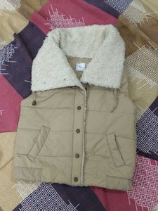 Beige Padded Vest with Fur Collar