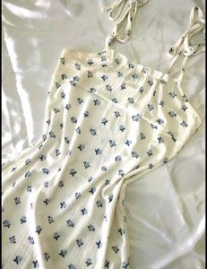 URBANIC Floral Dress 🌼