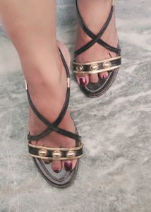 Stylish Black &amp; Gold Sandals