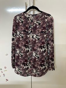 Size 10 M&S Elegant Pink Flowery Top