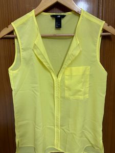 🆕H&amp;M Lemon Yellow Women Top