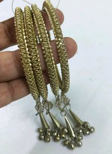 4 Bangles metal Latkan/Rhinstone/fancy/Unique
