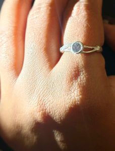 Elegant Silver Ring