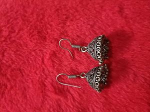 Pearl Drop Earrings