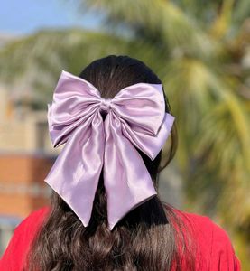 Lavender Bow