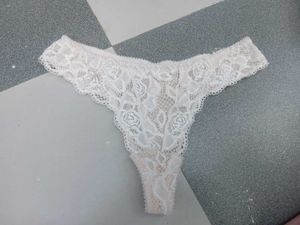 la vie en rose Lace Thong Panty