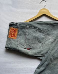 Levi&#39;s 501 Grey Jeans