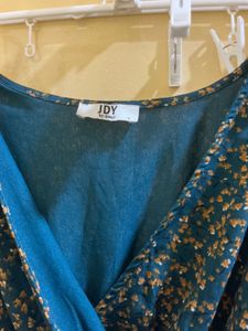 ONLY Floral Print Wrap Top