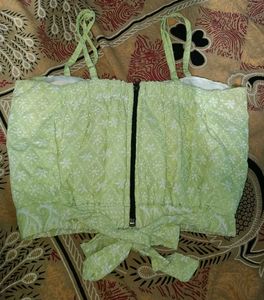 Embroidered sleevless top