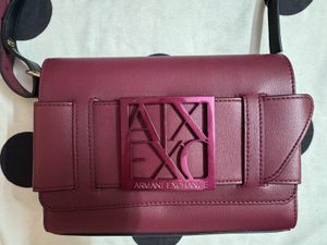 New Armani Exchange Crossbody ( Check Flaw)