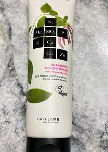Oriflame Beautanicals Repairing Conditioner 150ml