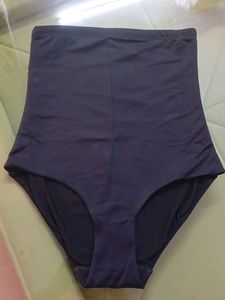 Shapewear 32 Waist Size.