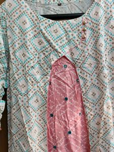 Ladies Three Piece Salwar Kameez